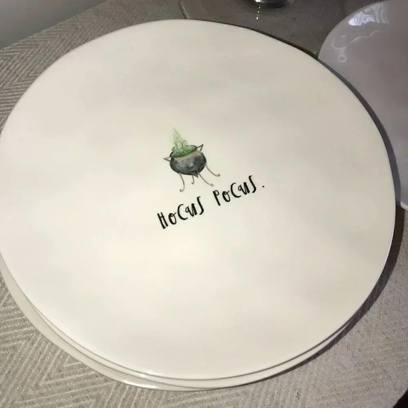 🎃RAE DUNN🎃 Halloween plate set   - Picture 2 of 4